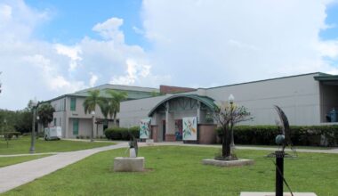 Art department installs sculpture garden on Florida Gulf Coast University campus | WGCU News
