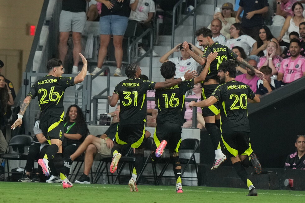 Crew play Miami to a 2-2 draw as Lionel Messi returns