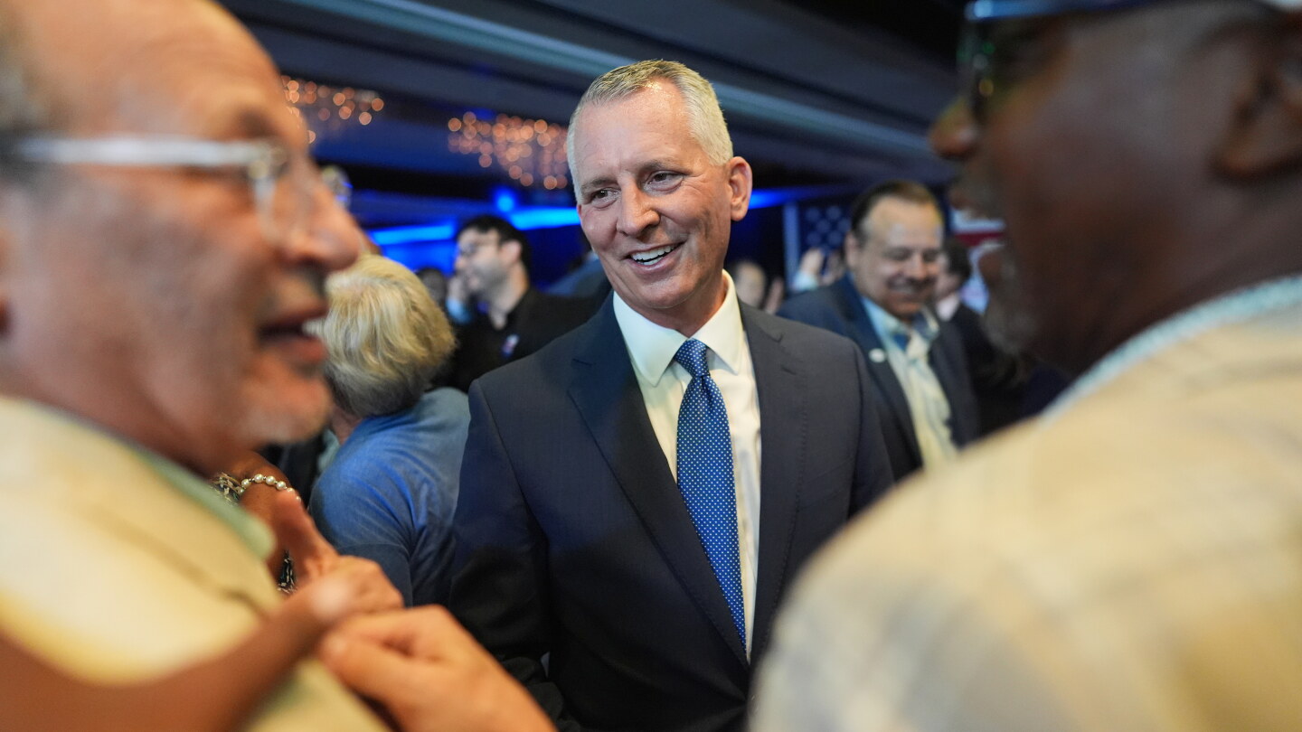 Florida Democrat Hits Up a MAGA Lobbyist for Campaign Cash