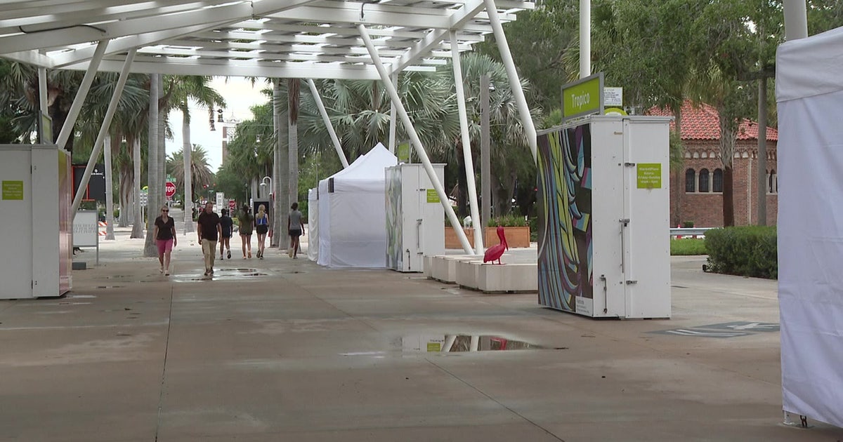 St. Pete leaders consider replacing Pier Marketplace tents with kiosks