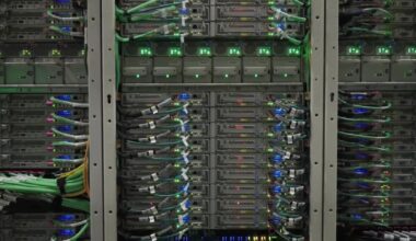 Hillsborough County commissioners vote to draft one-year data center pause