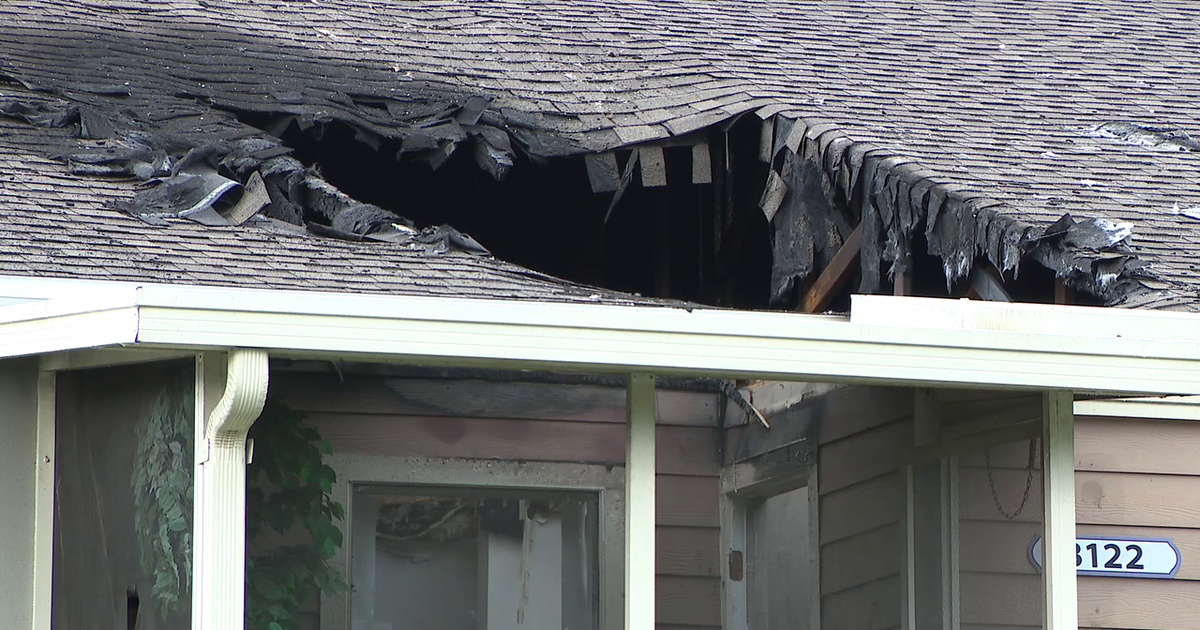 ‘Everything is ruined’: Oldsmar apartment fire leaves 7 families displaced