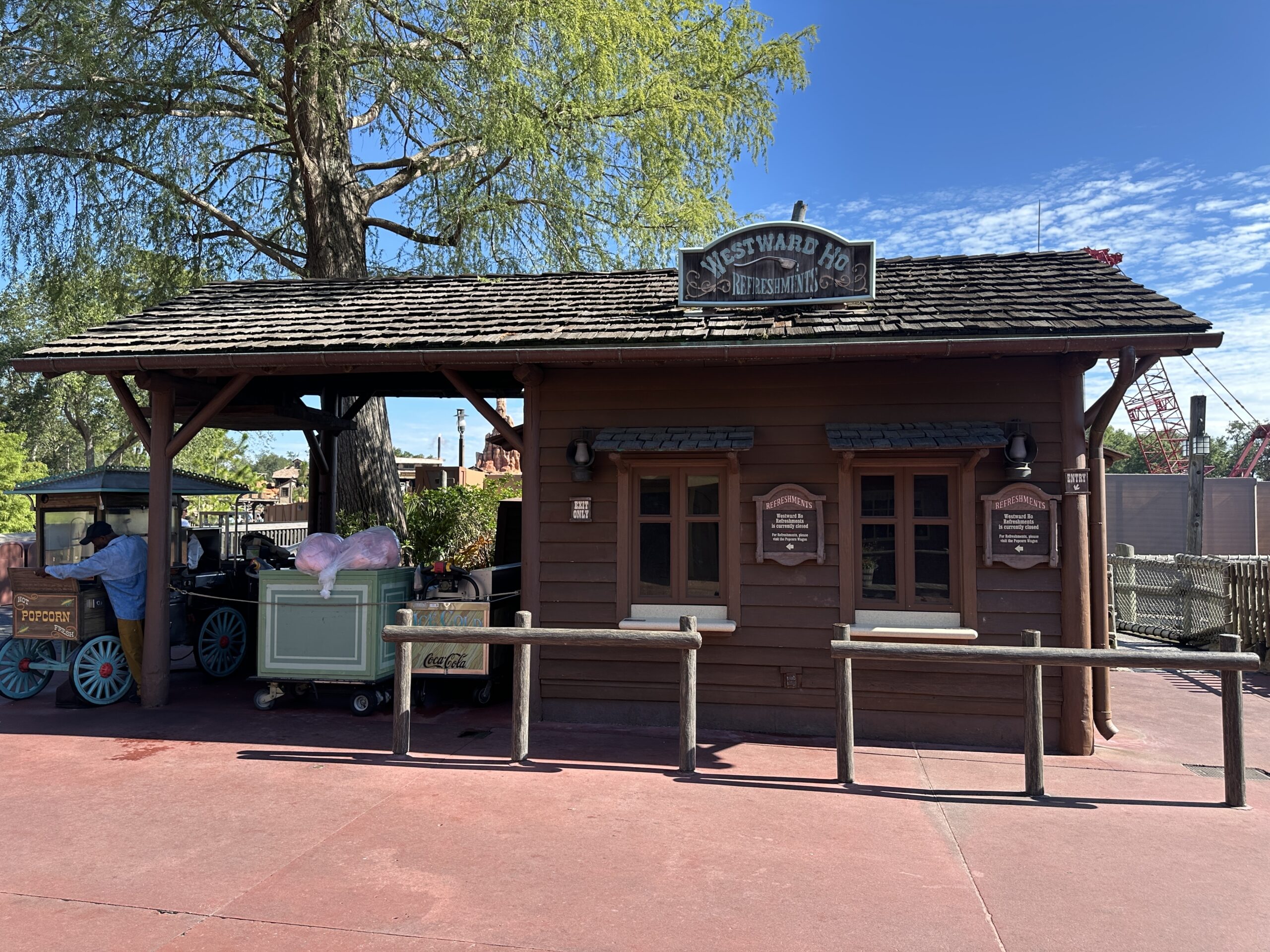 Westward Ho, a refreshment kiosk in Frontierland, has closed at Magic Kingdom to make way for Piston Peak construction. There are no construction walls surrounding the space yet.