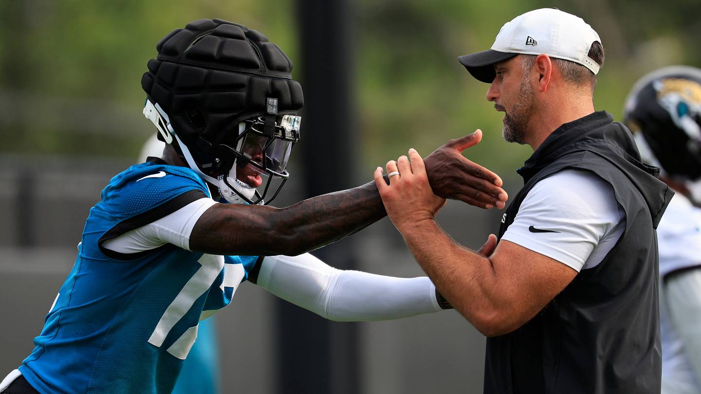 3 Major Differences With the Jaguars' Defense in 2026: The Travis Hunter Impact