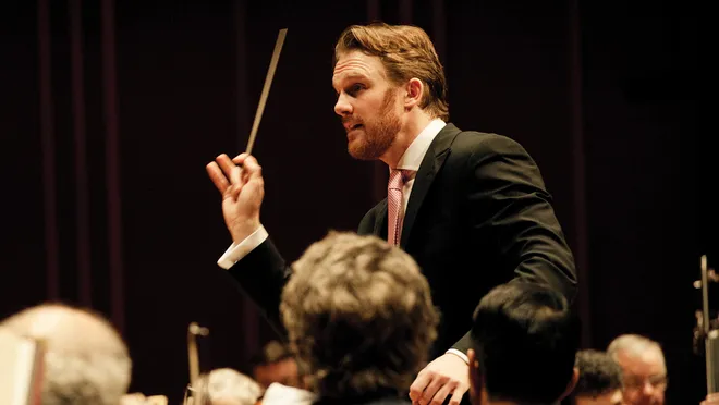 Courtney Lewis leads the Jacksonville Symphony this weekend.