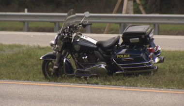 FIU motorman hospitalized after crash in NW Miami-Dade - WSVN 7News | Miami News, Weather, Sports