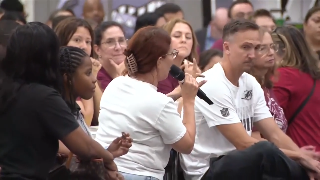 Parents share concerns as Broward County Public Schools looks to shut down multiple schools - WSVN 7News | Miami News, Weather, Sports