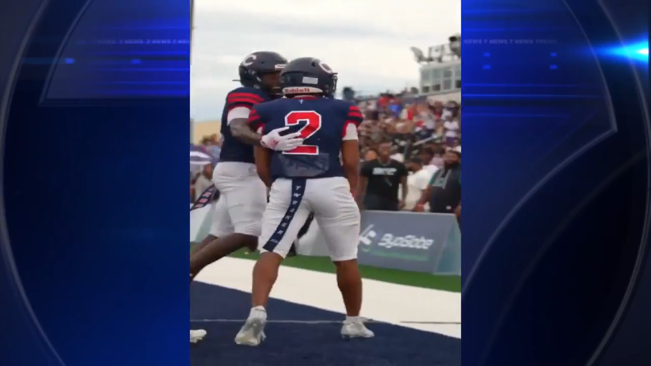 Columbus High’s football team takes down top-ranked Bishop Gorman in massive upset - WSVN 7News | Miami News, Weather, Sports