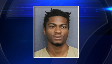 Man accused of breaking into cars, stealing AirPods and disabled parking permits in Plantation - WSVN 7News | Miami News, Weather, Sports
