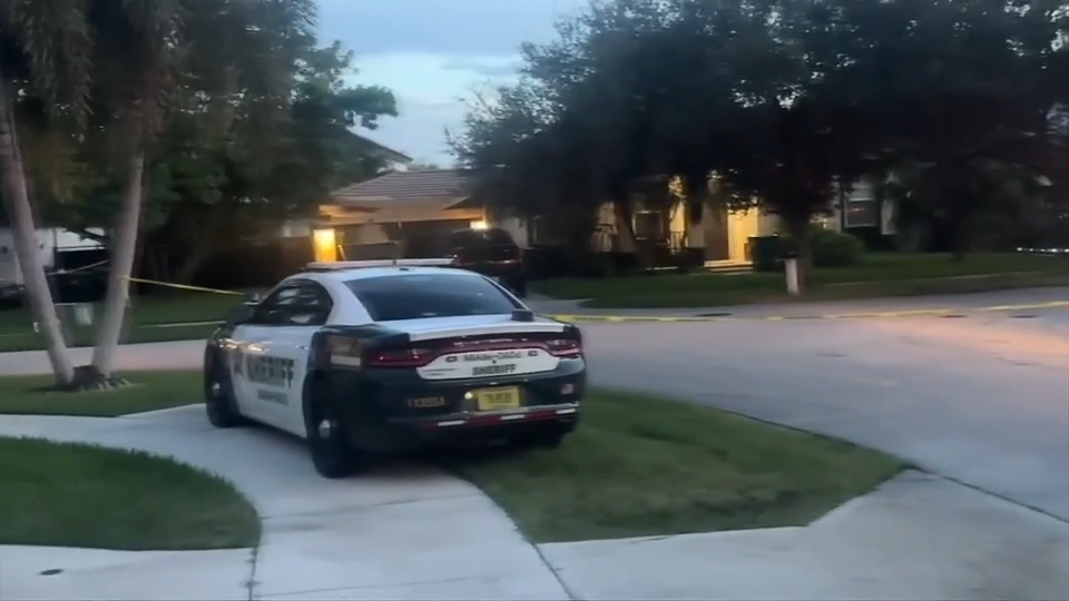 16-year-old shot after verbal altercation inside car in SW Miami-Dade - WSVN 7News | Miami News, Weather, Sports