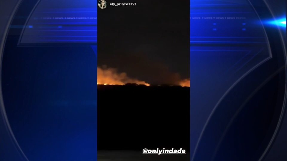 Brush fire in West Broward has burned 25 acres, is 0% contained, officials say - WSVN 7News | Miami News, Weather, Sports