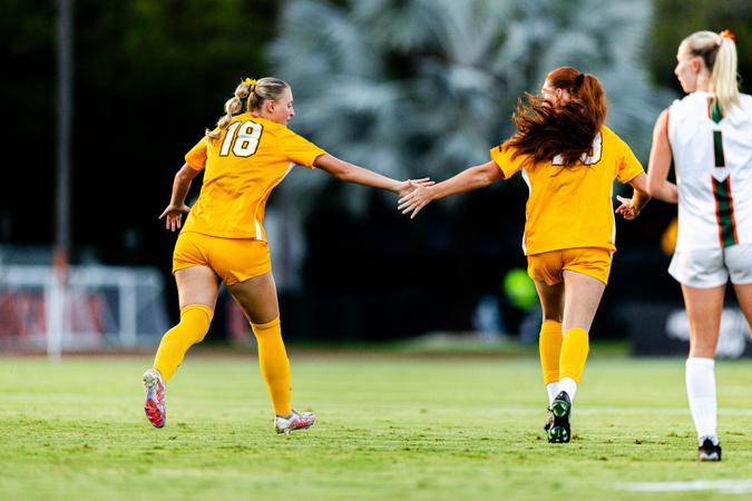 Soccer Extends Unbeaten Streak to Six Straight with Draw at Miami