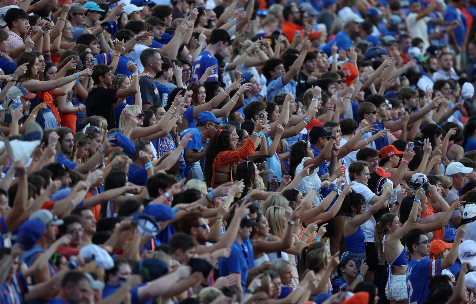 SOLD OUT: Florida Atlantic Game Marks 19th-Straight Sellout for Gators