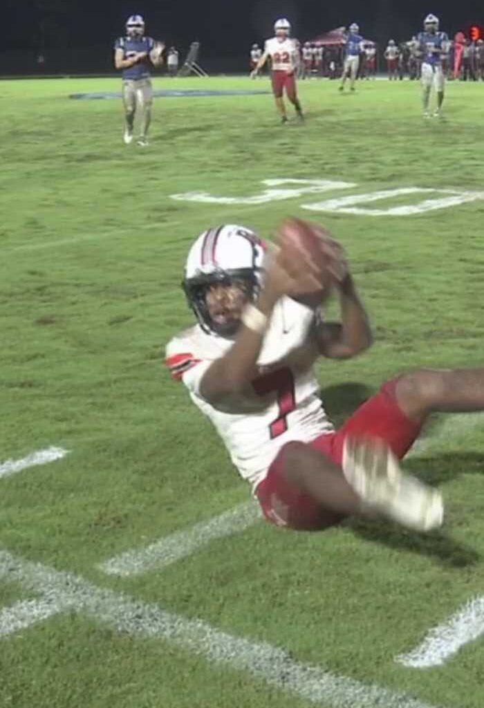 ANDREW MCCOY JR. WITH AN INSANE CATCH.. HOW DID HE BRING THAT IN?? 👀👀