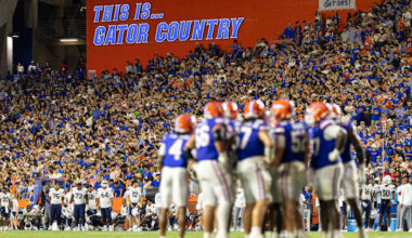 Photo gallery: Scenes from Florida’s rout over Florida Atlantic in Jon Sumrall’s debut