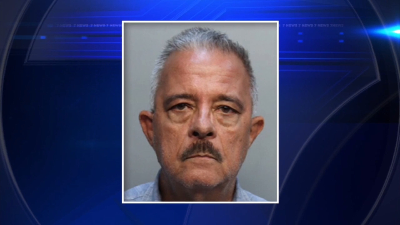 Miami-Dade man behind bars after defrauding elderly parents of $86,000 in life savings, prosecutors say - WSVN 7News | Miami News, Weather, Sports