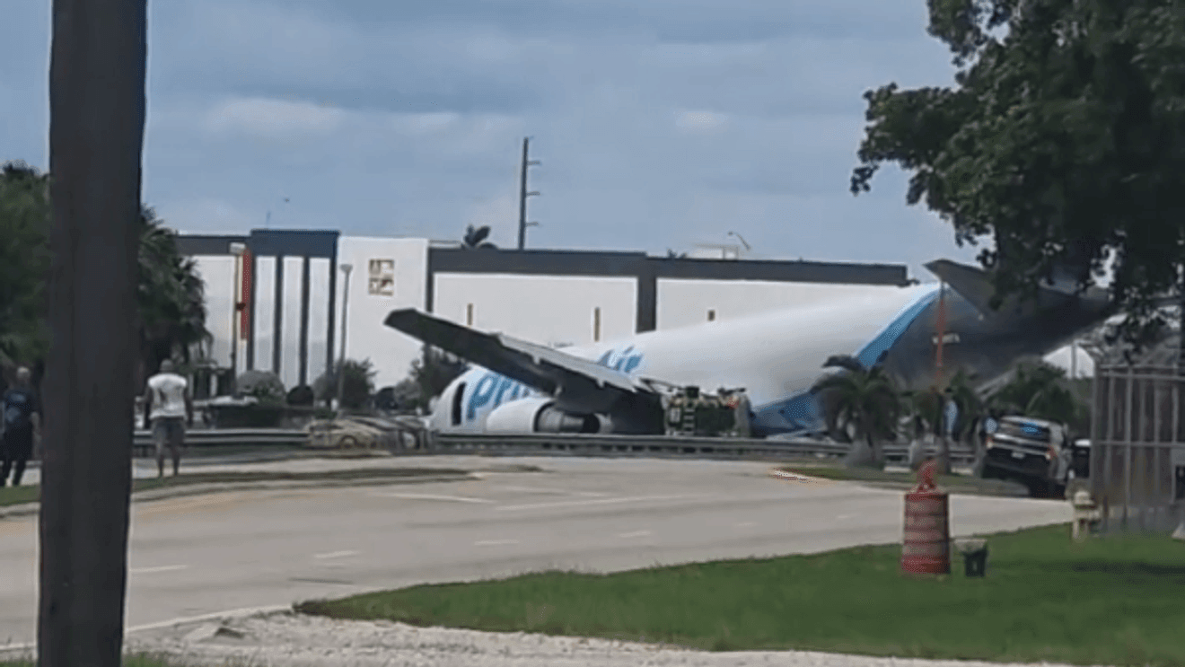 {p}The crash of a cargo plane after it landed Sunday afternoon at Miami International Airport leaves plenty of questions about how it happened. Amazon Prime Air Boeing 767 barreled off the runway at about 2pm Sunday, plowing across a road used by workers at businesses near the airport. Five people were killed and five others were injured. (Alvaro Maldonado) {/p}