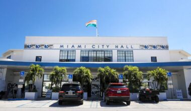 Pan Am interested in return to Miami City Hall building