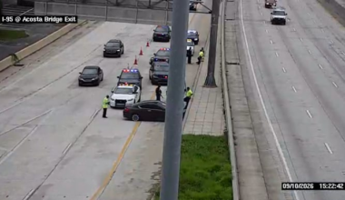 One northbound lane of Acosta Bridge off-ramp in Downtown blocked due to crash