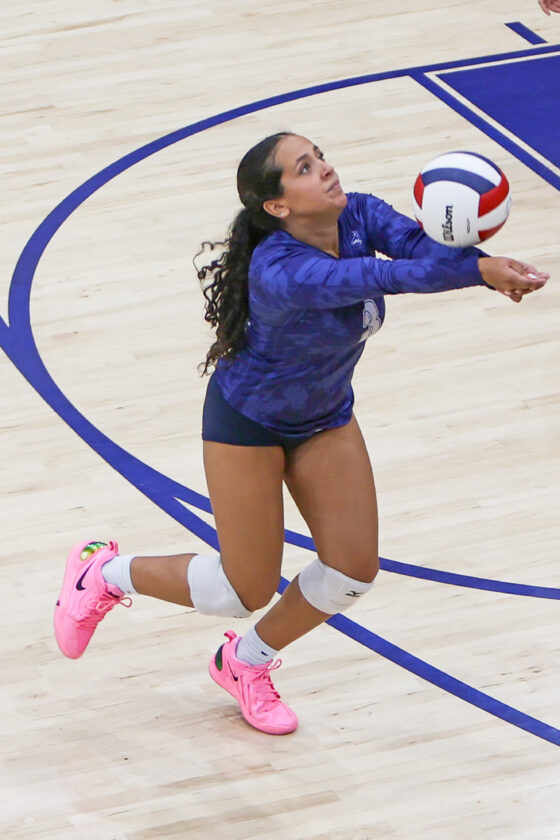 PHOTO GALLERY | Oasis Sharks vs. Ida Baker Bulldogs volleyball