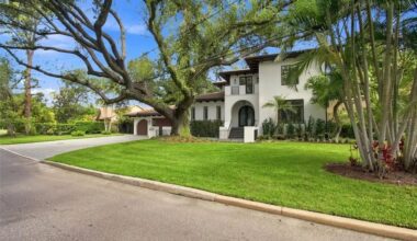 Former Tampa Bay Lightning star Alex Killorn is selling his Davis Islands home