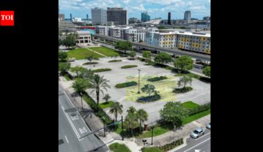 Jacksonville donated 20 acres for a new university campus; the $300 million project will bring graduate programmes and semiconductor research downtown | World News