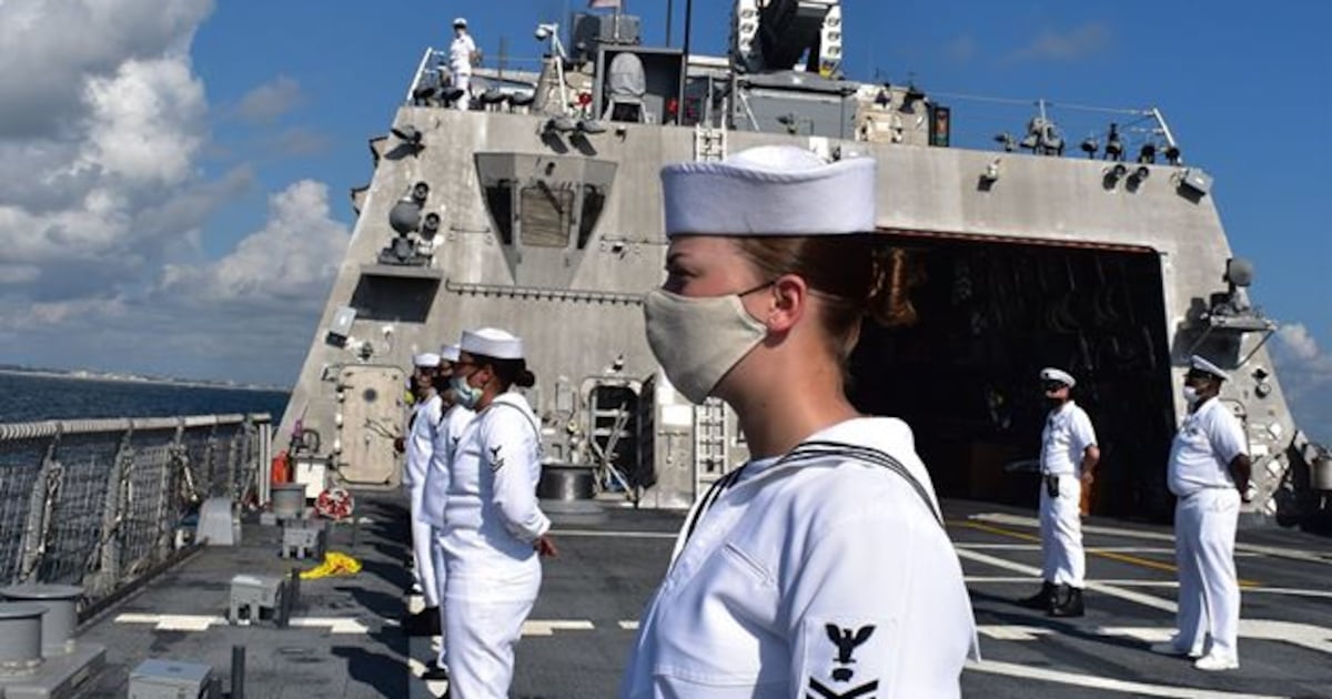 USS St. Louis departs Mayport on U.S. border mission, Pentagon says