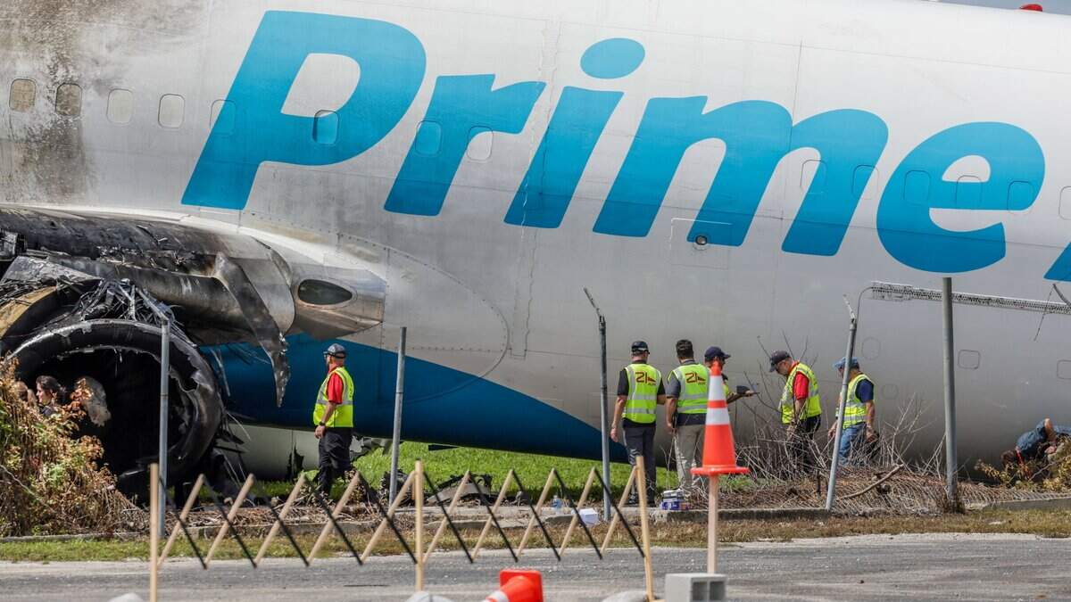Miami runway fully reopens after Amazon cargo plane moved