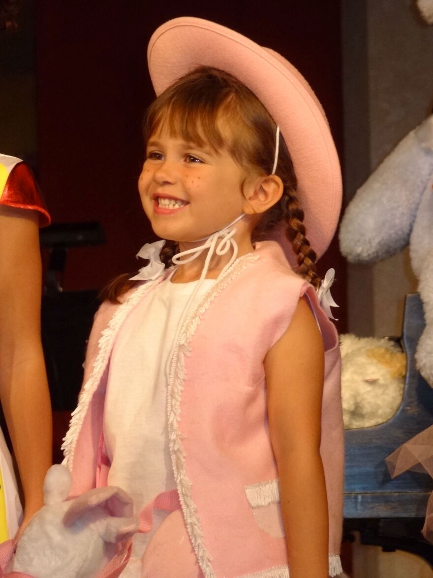 Child actor who had success with one of Benzing's monologues.