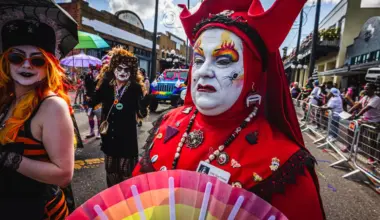 Tampa Bay Sisters of Perpetual Indulgence head to the Hub for a local theater fundraiser