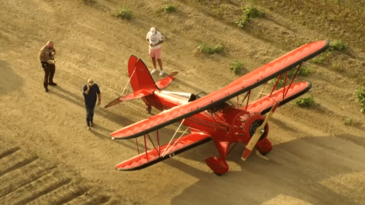 Small plane makes emergency landing near Miami Executive Airport – NBC 6 South Florida