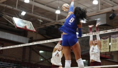 No. 10 Florida Gets Defensive in Victory Over Seminoles on Friday Night