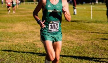 Earley Anchors Dolphins at FSU Pre-Regional