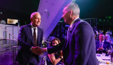 Democrats’ Miami gala brims with optimism amid tight polls