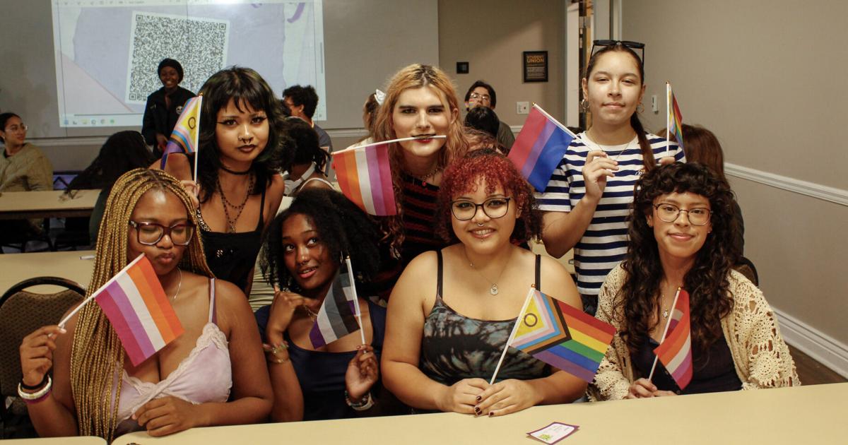 GALLERY: Quick chats, quick connections: How UCF's LGBTQ+ Services speed-friending builds community | Student Organizations