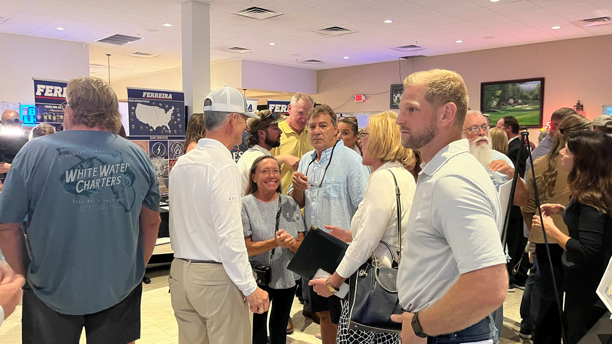 Florida data center developers host open house to praise benefits