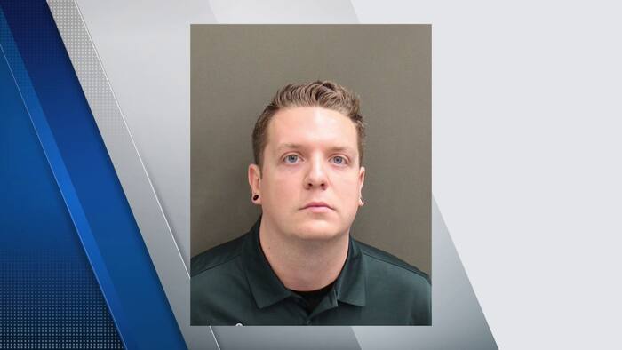 Palm Bay man arrested at Universal’s Epic Universe after messages to ‘14-year-old’ undercover deputy