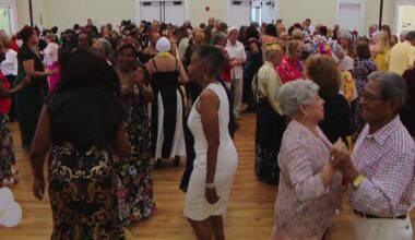Hillsborough County seniors hit the dance floor for prom revival