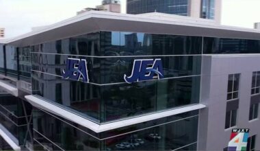 JEA board expected to vote on interim CEO as Vickie Cavey steps down