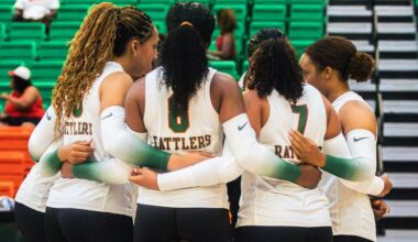 Volleyball Falls to AAMU in Thriller