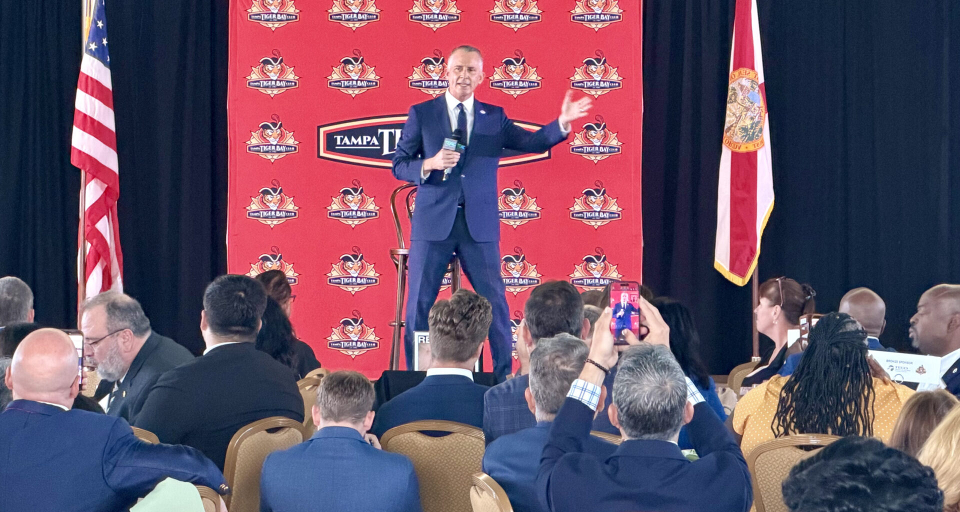 Democratic gubernatorial candidate David Jolly speaks to attendees at a Tampa Tiger Bay event. Photo by Daria Mironova/WMNF News
