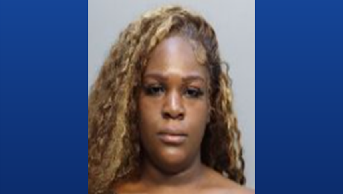 Florida woman accused of leaving kids alone during Bahamas cruise