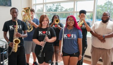 Tedeschi Trucks Band fans spark Riverside High's new music instruments