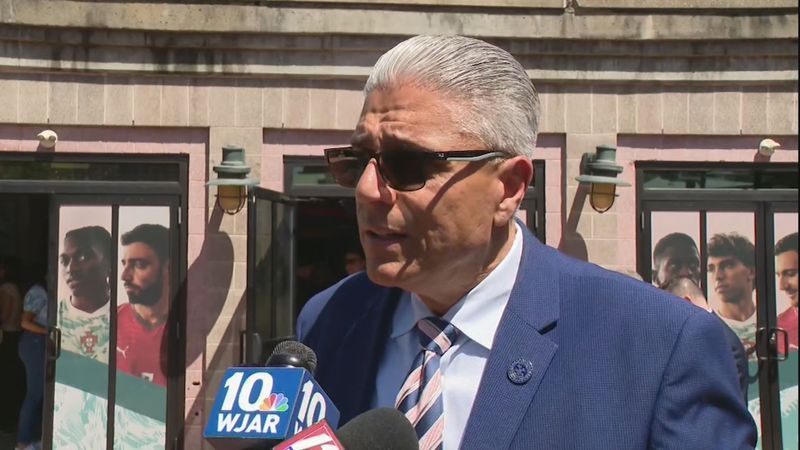 East Providence Mayor Bob DaSilva. (WJAR)