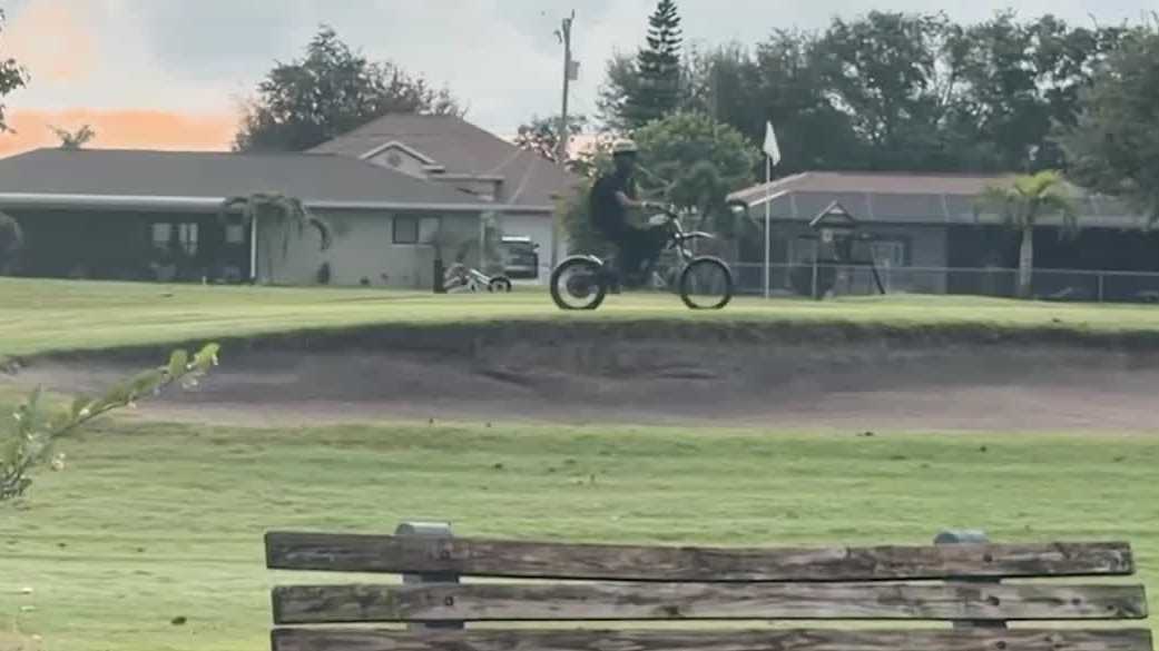 Teens on dirt bikes damage Cape Coral golf course greens
