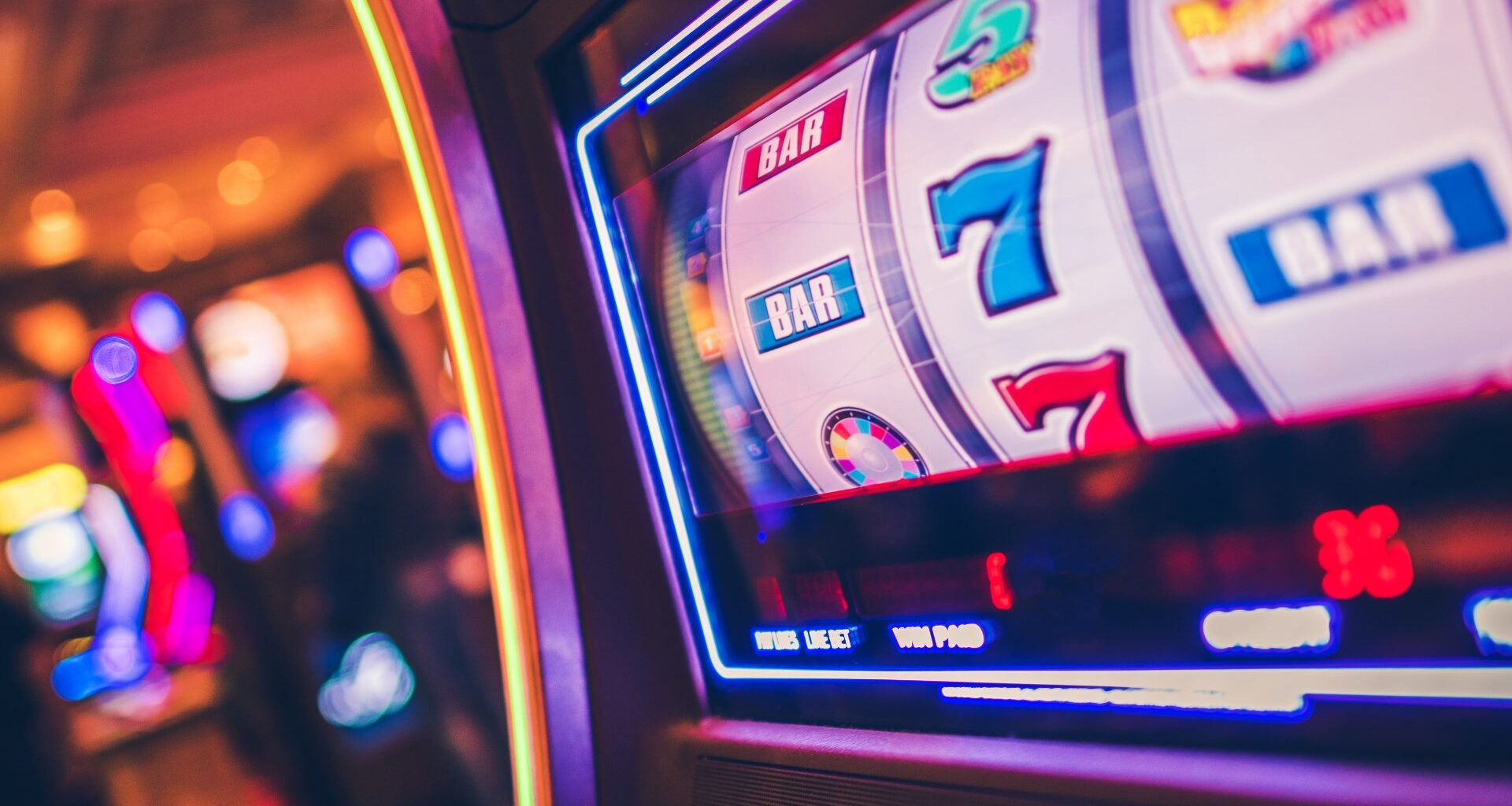 2 St. Pete businesses raided, shut down in illegal gambling bust