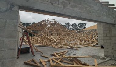 Trapped person rescued after collapse at home in Florida
