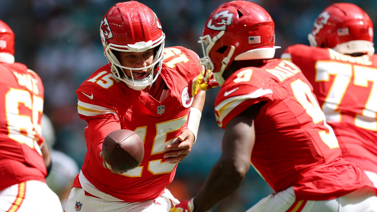 Chiefs grind out 24-10 win at Hard Rock Stadium