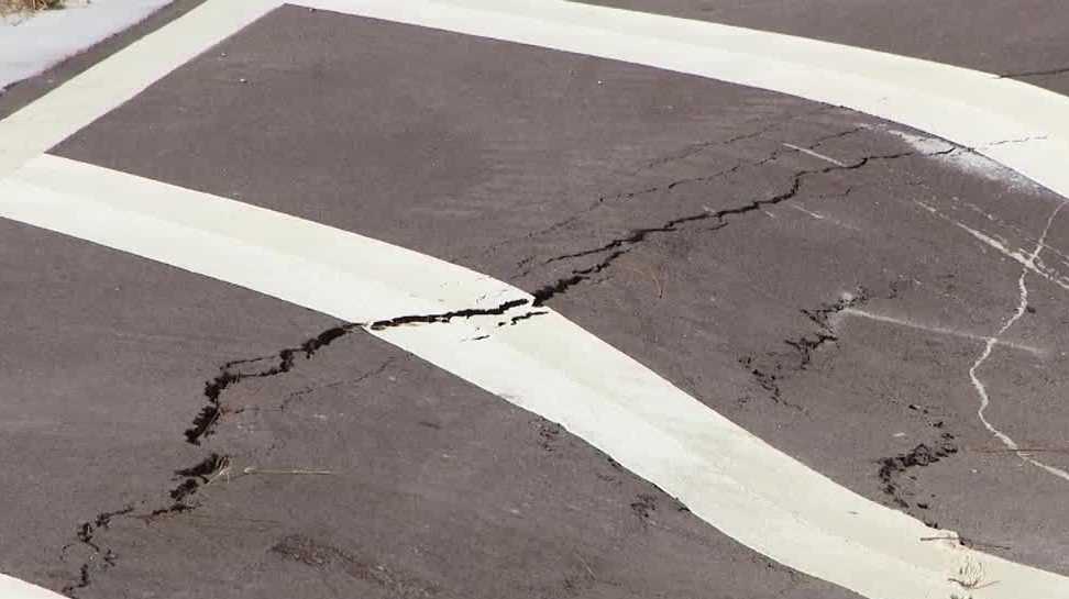 Cape Coral leaders to address sinking roadway with $500,000 emergency repair