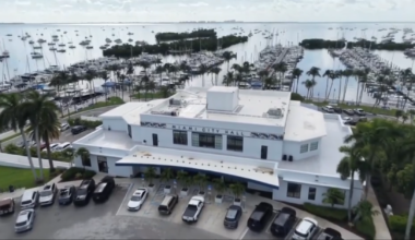 Commissioners, residents voice support for keeping Miami City Hall as city plans move to Miami Freedom Park - WSVN 7News | Miami News, Weather, Sports